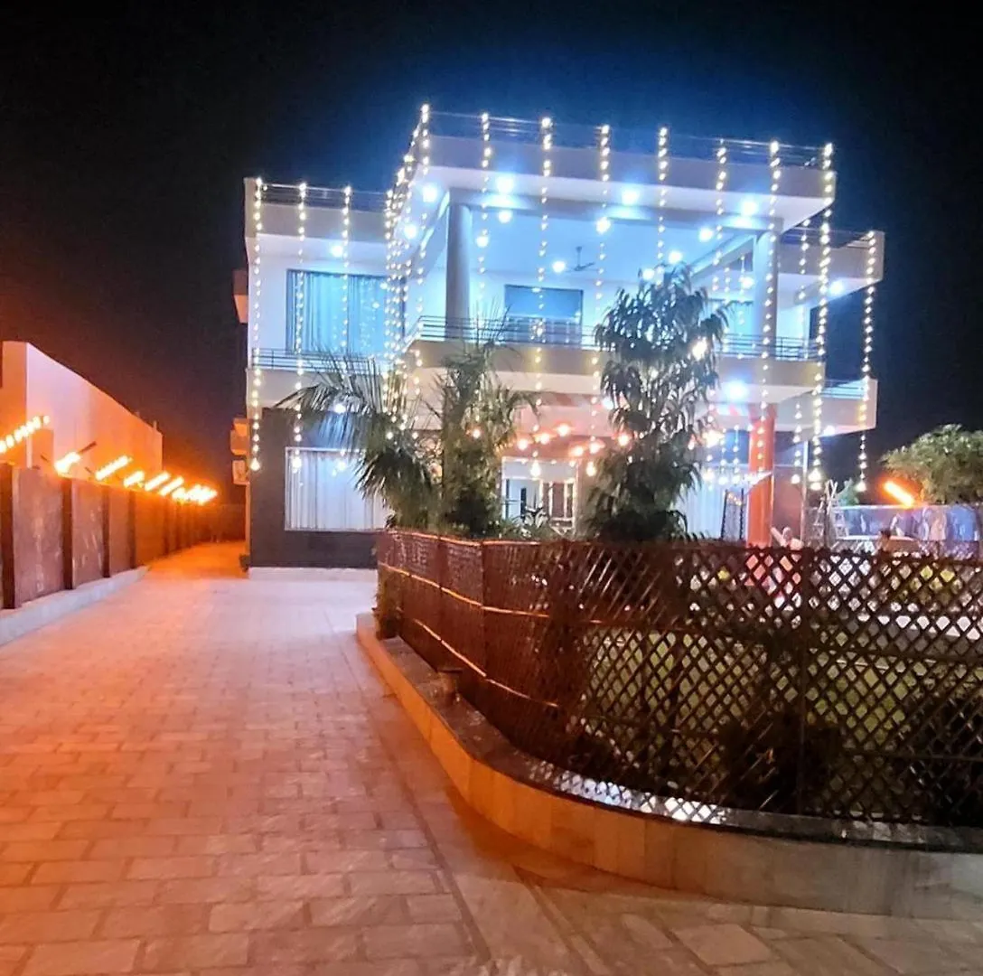 Farmház Gobravo 11 - 6Bhk Farm With Pool And Garden - Gurgaon Villa