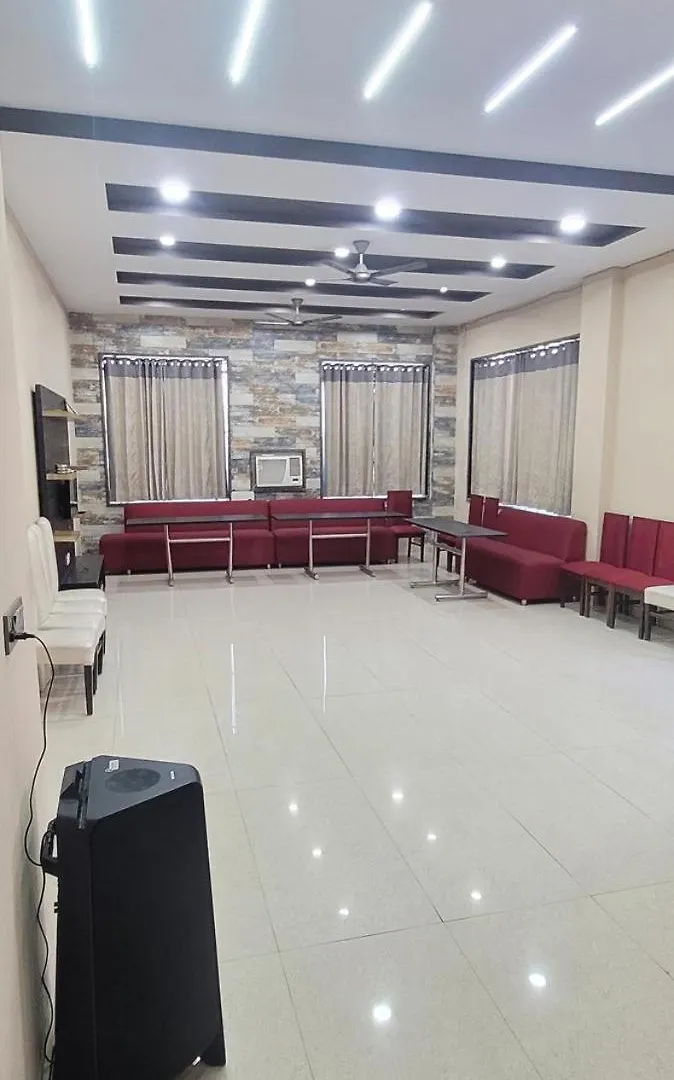 Gobravo 11 - 6Bhk Farm With Pool And Garden - Gurgaon Villa India